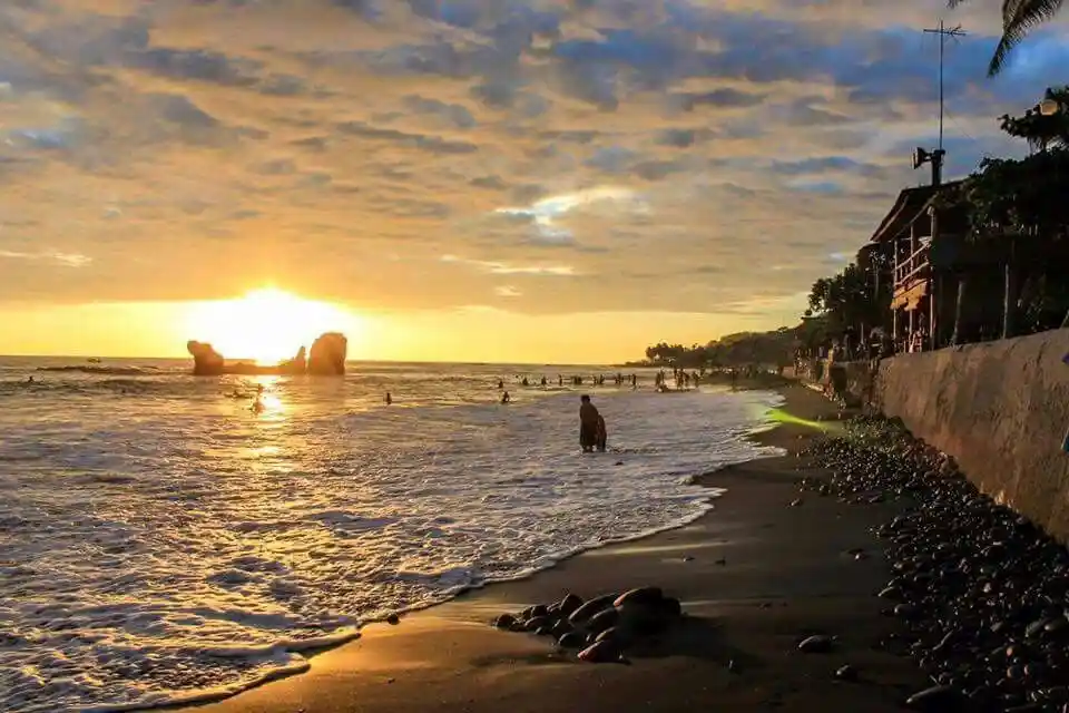 Playa El Tunco